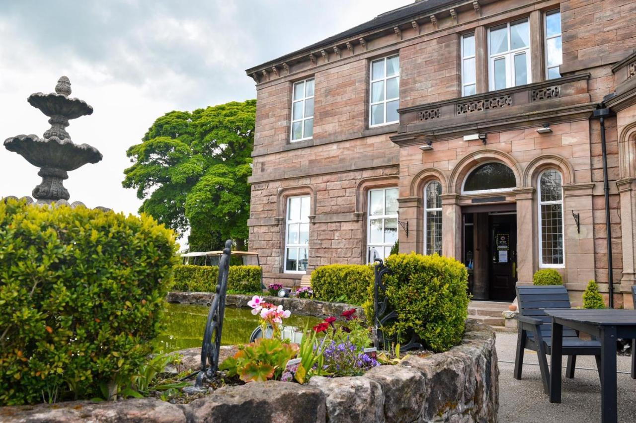 Whiston Hall Exterior foto