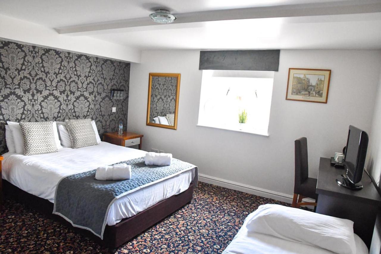 Whiston Hall Habitación foto