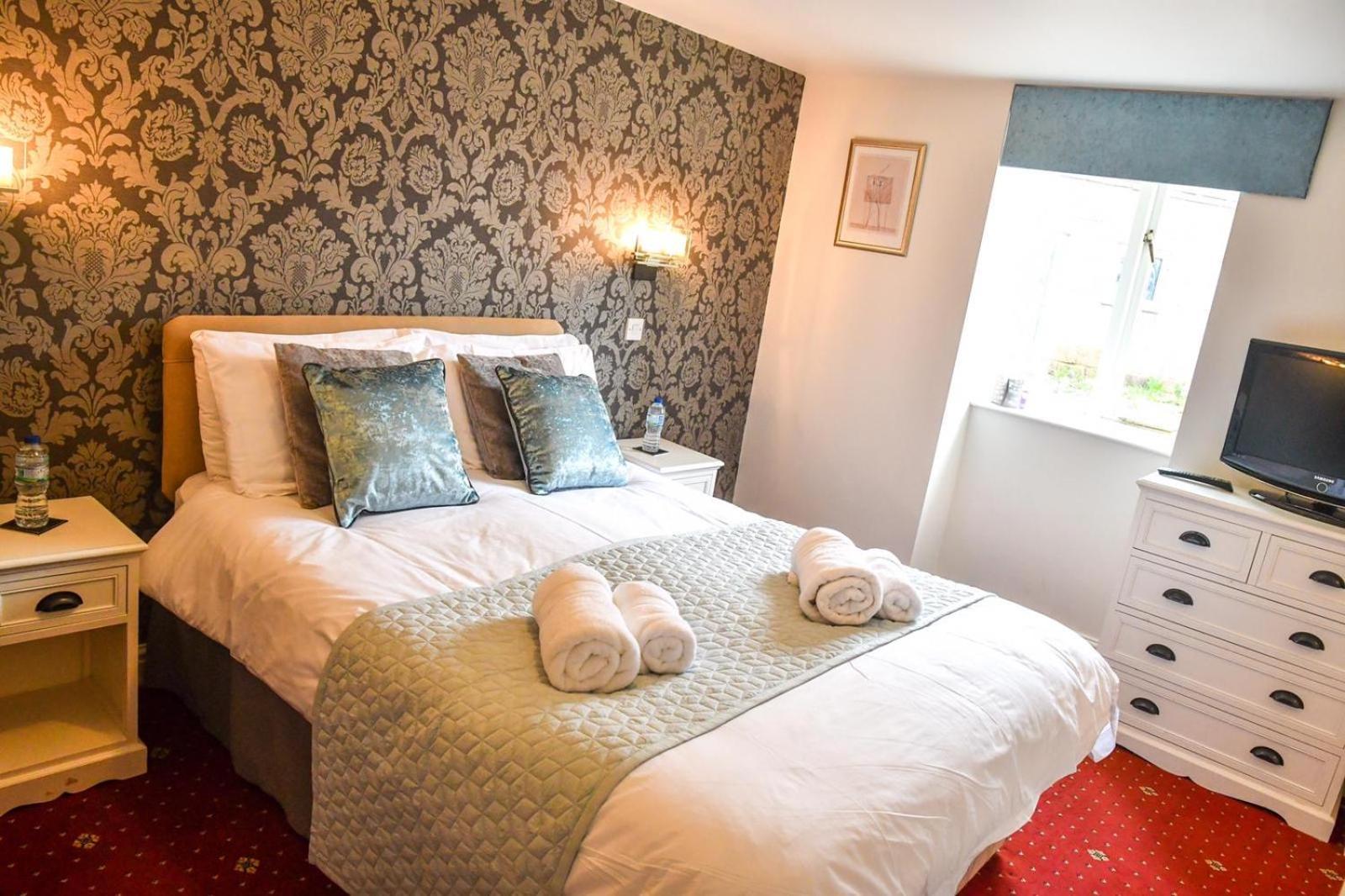 Whiston Hall Habitación foto