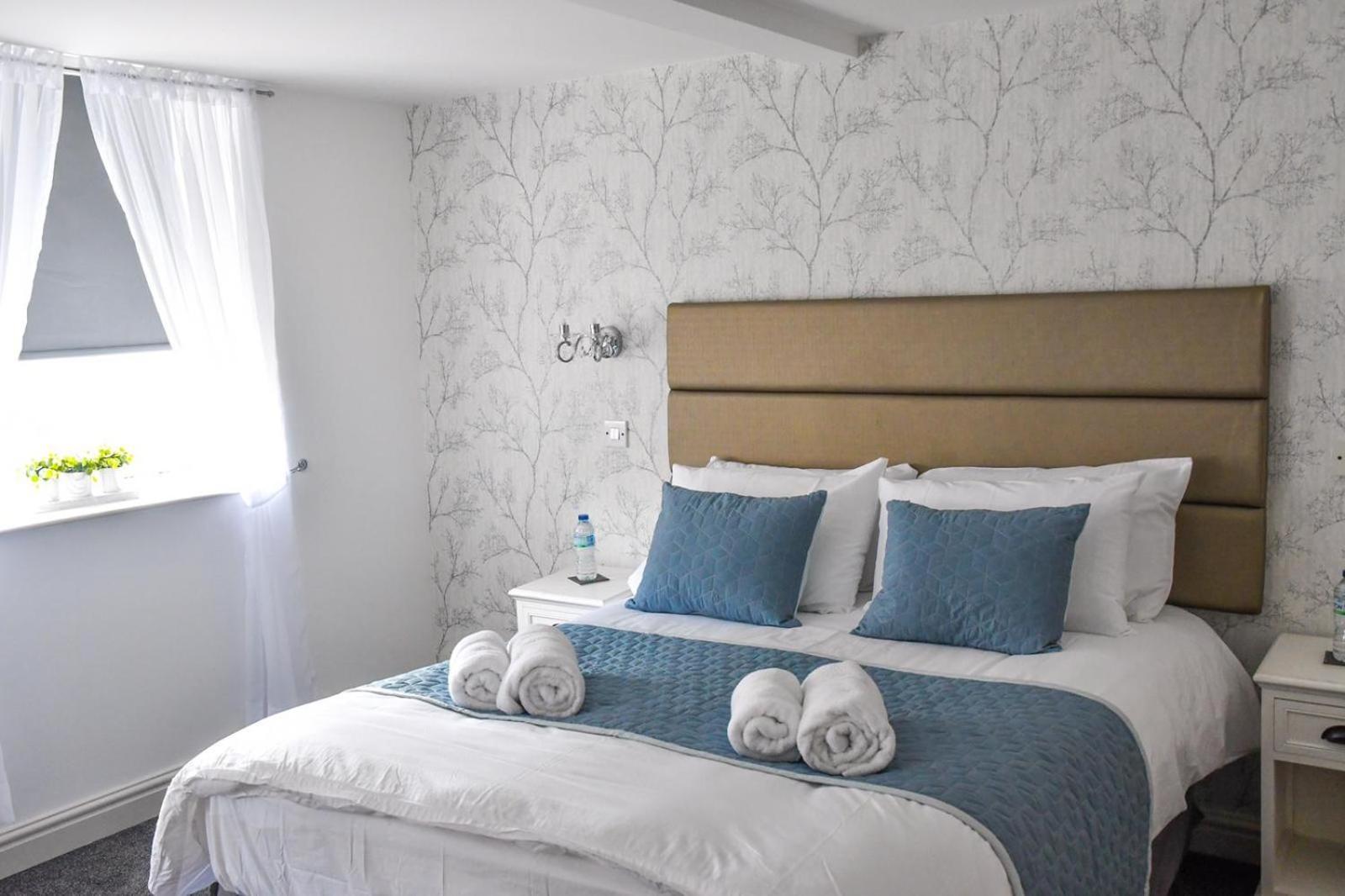 Whiston Hall Habitación foto